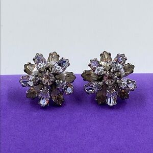 💛 Vintage Sherman White Crystal Floral Screw Back Earrings | Mid Century Luxury